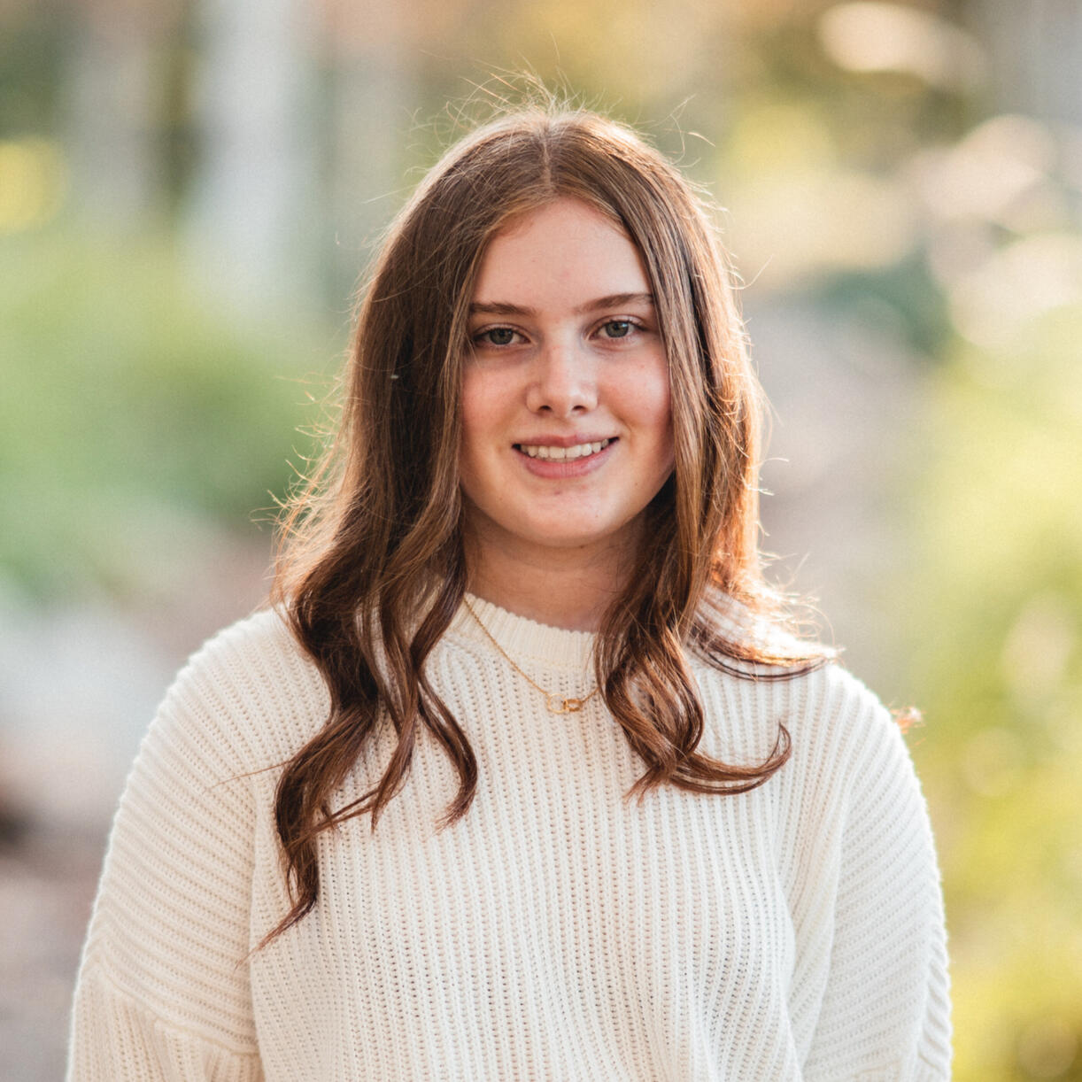 Dina Khabaz headshot